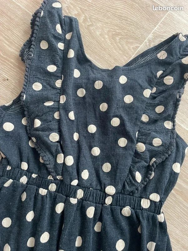Robe (image 4)