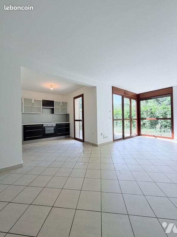 Appartement 5 pièces 109 m² · à Corenc · 109 m² · 420 000 €