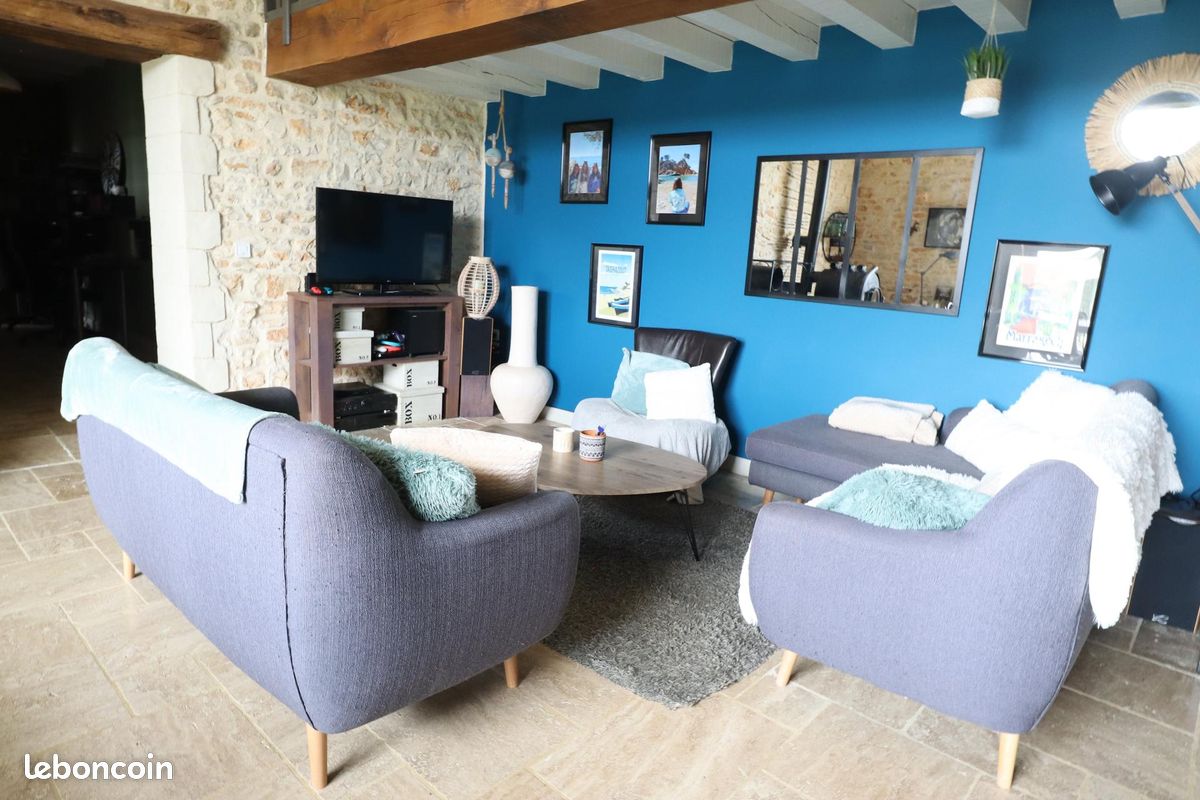 Propriété 6 pièces 210 m² - Nanteuil-en-Vallée 16700 (image 2)