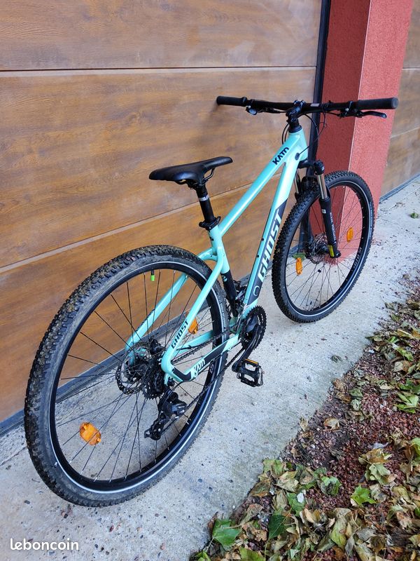 VTT Adolescent GHOST KATO 29 AL vert menthe clair nacré/noir mat 2023 (image 2)