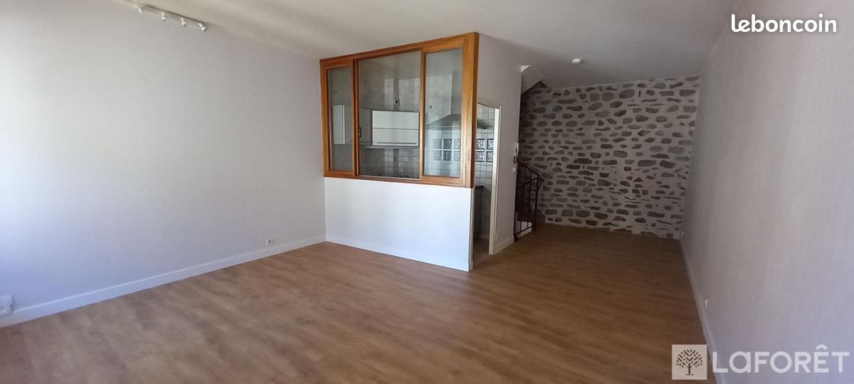 Appartement 2 pièces 62 m² · à Saint-Flour · 62 m² · 443 €