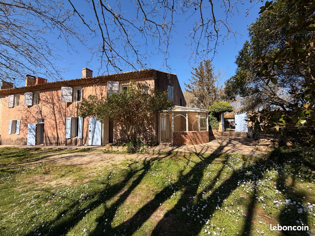 Maison 6 pièces 181 m² · à Aix-en-Provence · 181 m² · 940 000 €
