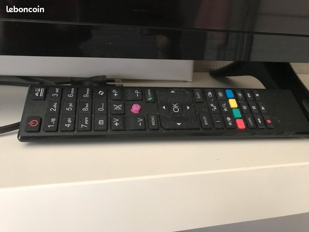 Vends tele 102cm (image 1)