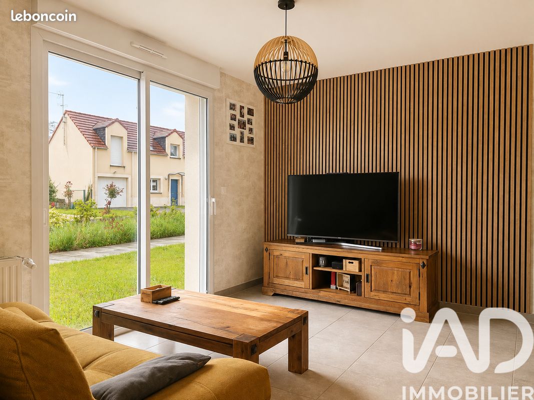 Maison 5 pièces 97 m² · à Mont-près-Chambord · 97 m² · 225 000 €