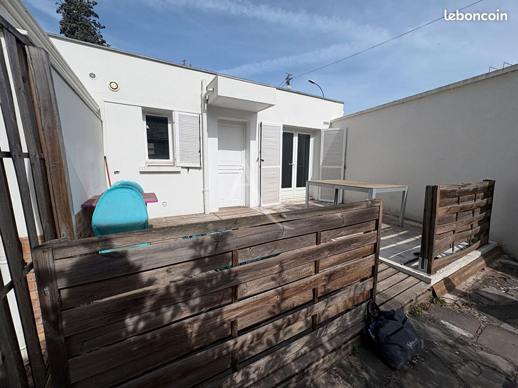 Appartement 1 pièce 19 m² · à Fontenay-sous-Bois · 19 m² · 170 000 €