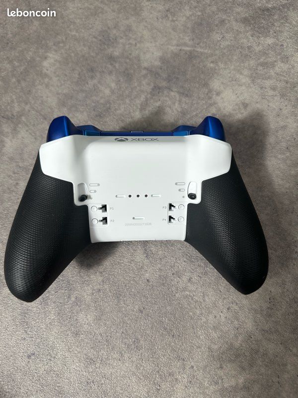 Manette Xbox Elite Series 2 Core – Bleue (Neuve) (image 4)