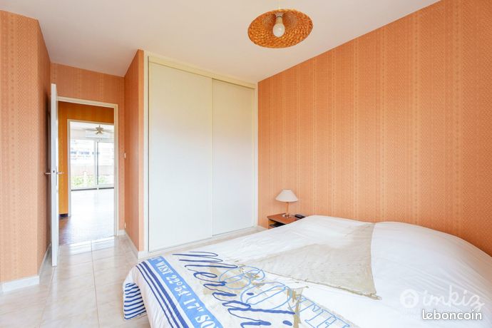 Dernier étage avec vue – Grand T3 lumineux de 81m² — 10