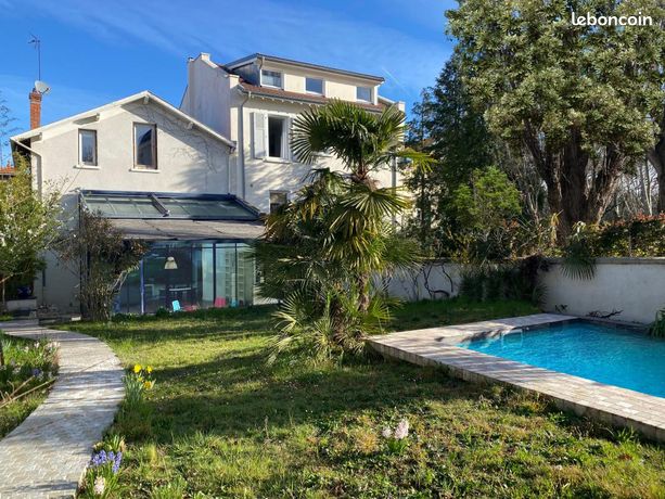 Maison de ville 4 pièces 160 m²