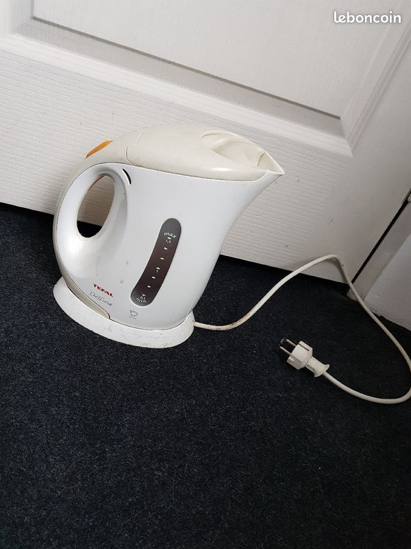 Bouilloire marque Tefal (image 3)