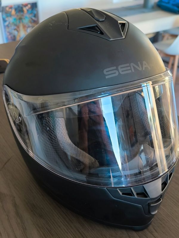 Casque moto intégral Bluetooth Sena Outride