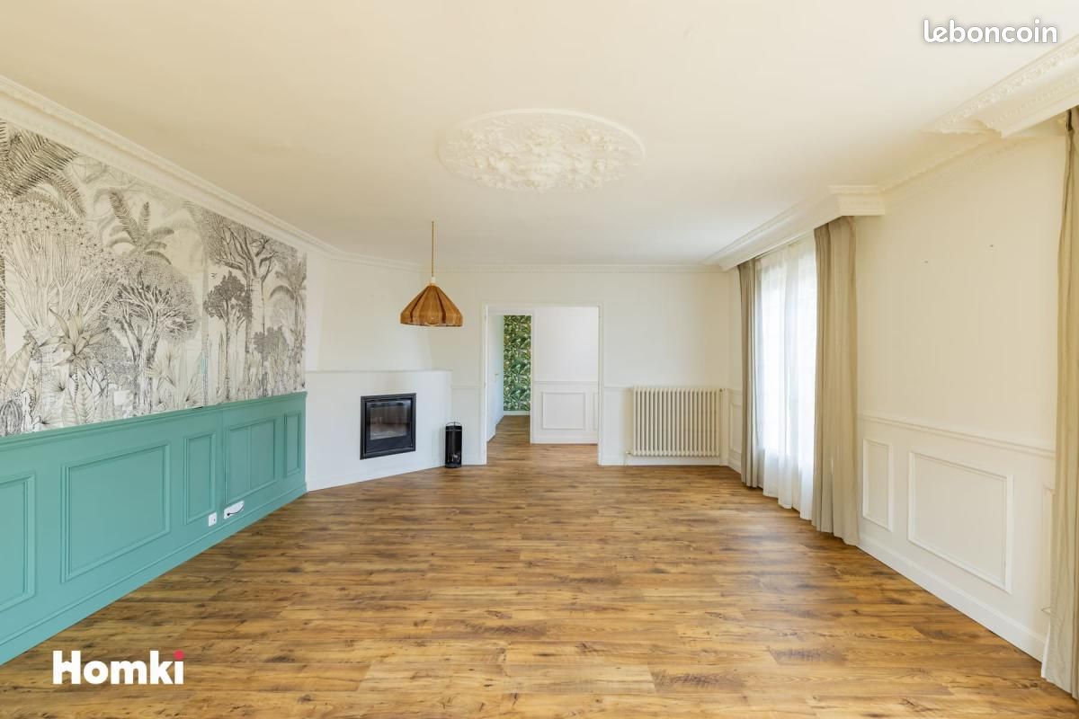 Maison 7 pièces 185 m² · à Castanet-Tolosan · 185 m² · 529 000 €