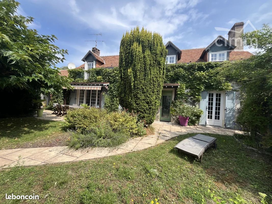 Maison 8 pièces 250 m² · à Villiers-sur-Loir · 250 m² · 450 000 €
