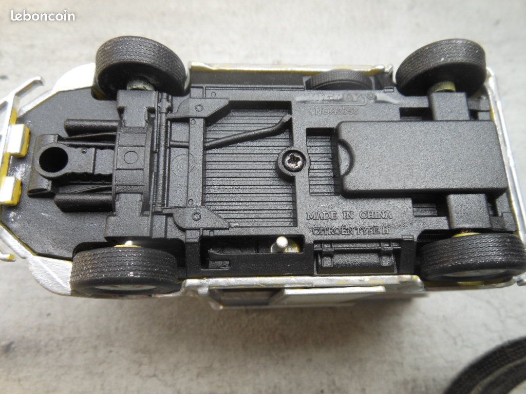 HY citroen fourgon miniature metal (image 6)