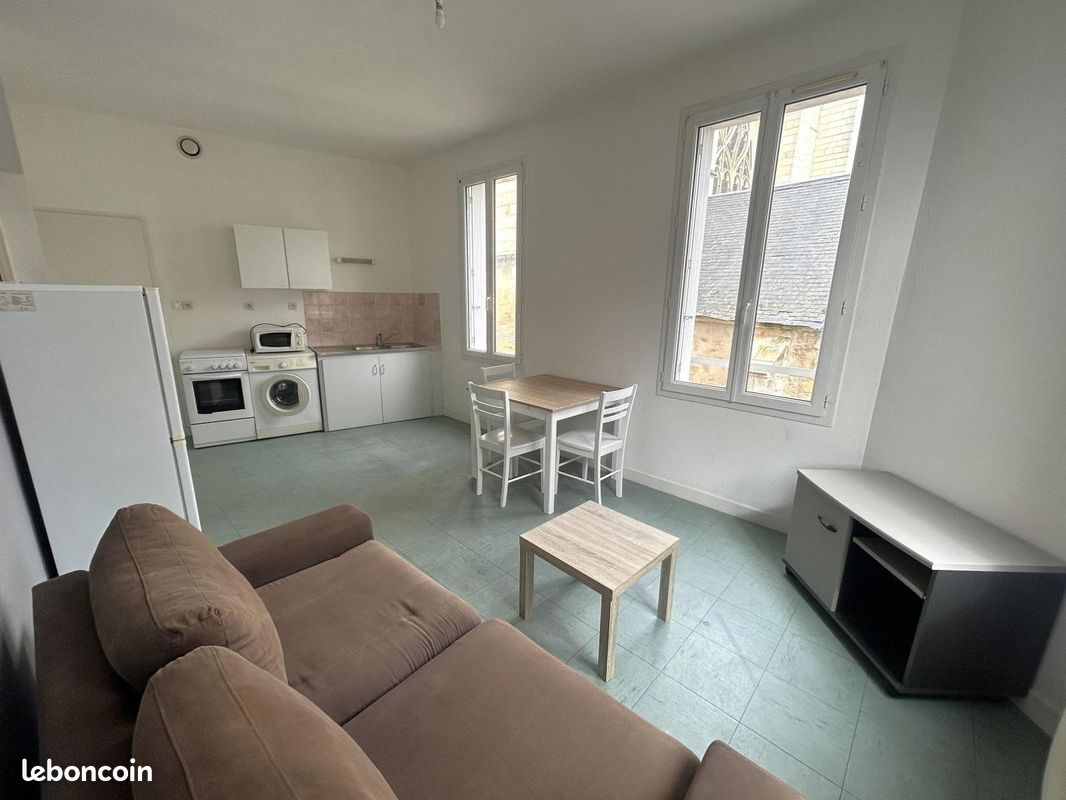 Appartement 2 pièces 34 m² · à Thouars · 34 m² · 340 €
