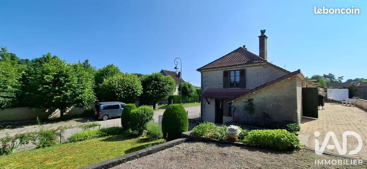 Maison 8 pièces 152 m² · à Cunfin · 152 m² · 109 000 €