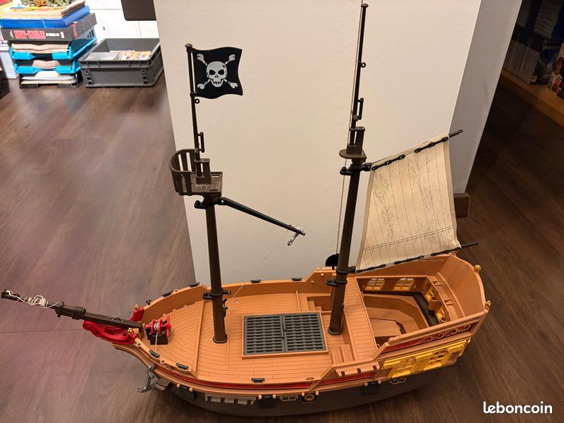 Playmobil bateau pirates 5135 (D'occasion) à Monthey pour CHF 55 - avec livraison | Acheter sur Playmobil bateau pirates 5135 (D'occasion) à Monthey pour CHF 55 - avec livraison | Acheter sur