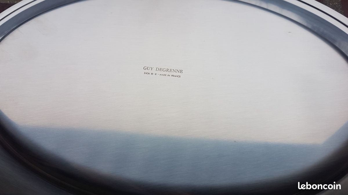 PLAT EN INOX 18.10 Guy Degrenne ovale ....34x23x6cm ht EUR 25,00