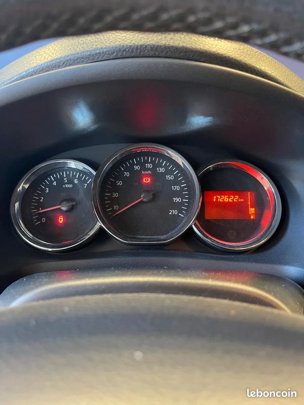 DACIA Sandero 1.5 D 90ch Stepway Prestige - 2014 - 172 500 km - Suivi (image 11)