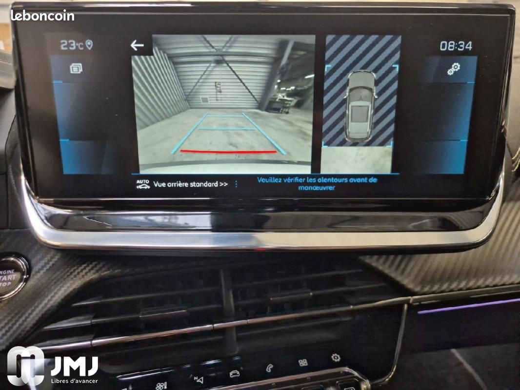 Peugeot 2008 PureTech 130 S&S EAT8 GT (image 13)