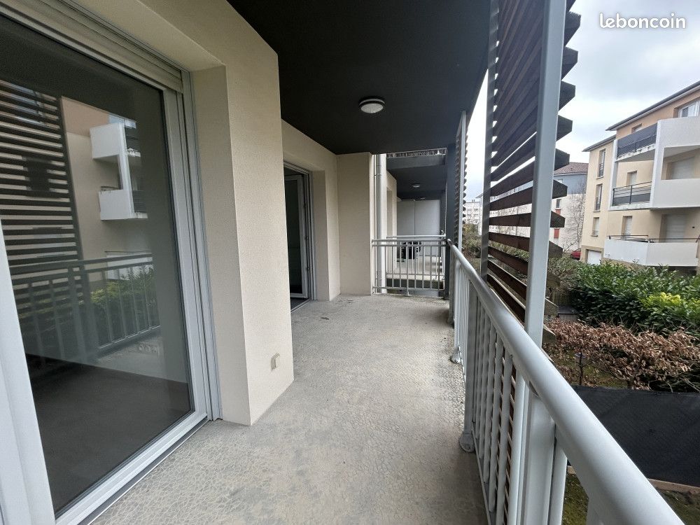 Appartement 2 pièces 57 m² · à Sainte-Savine · 57 m² · 627 €
