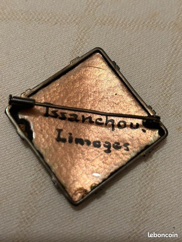 ANCIENNE BROCHE - émail de Limoges- Enamel Brooch - Spilla EUR 85,00