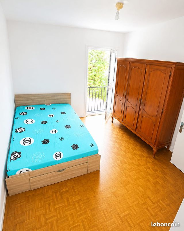 Appartement 4 pièces 78 m² · à Yerres · 78 m² · 500 €