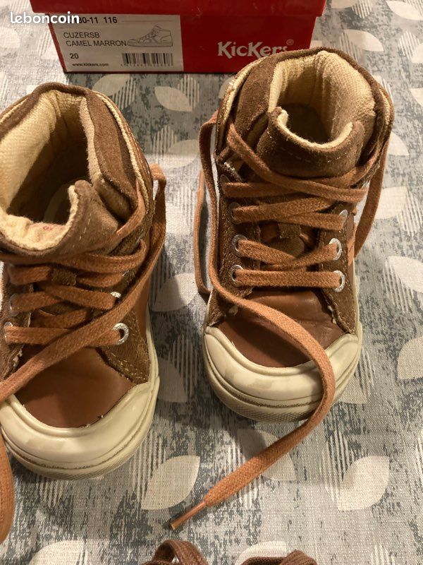 Chaussures hiver kickers garçons taille 20 (image 3)