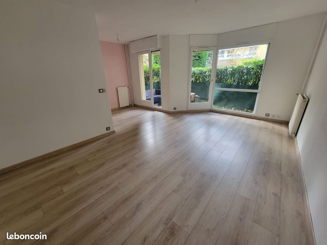 Appartement a louer elancourt - 2 pièce(s) - 56 m2 - Surfyn