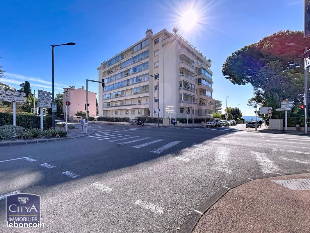 Appartement 2 pièces 43 m² · à Cannes · 43 m² · 198 000 €