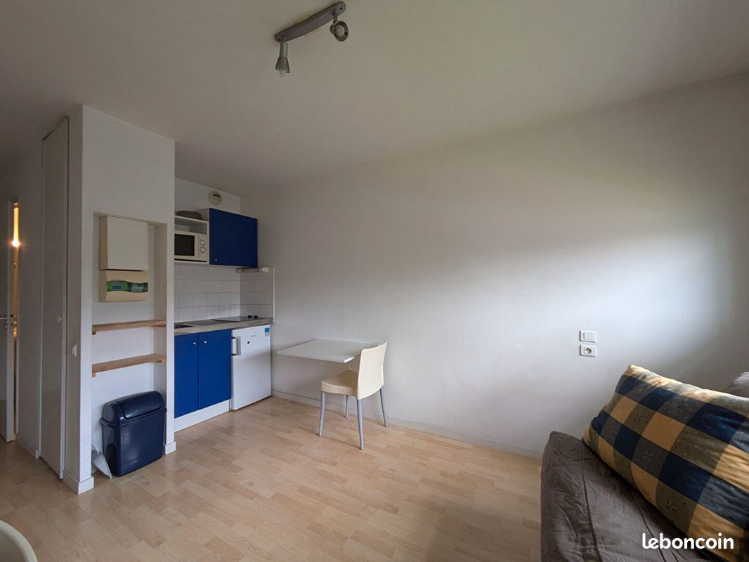 Appartement 1 pièce 18 m² · à Nantes · 18 m² · 450 €/mois