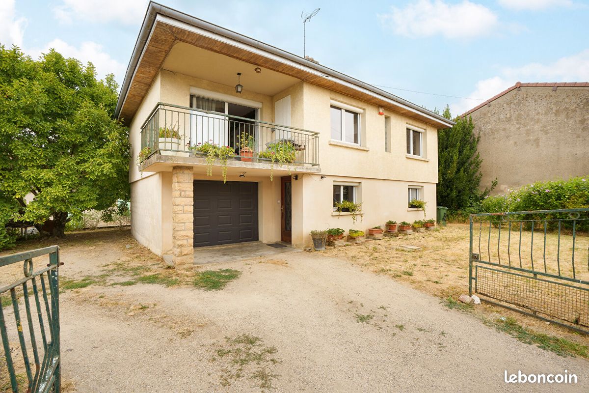 Maison 5 pièces 100 m² · à Sermoyer · 100 m² · 149 000 €