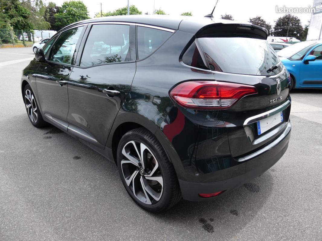Renault Scénic INTENS BLUE DCI 120 EDC (image 4)