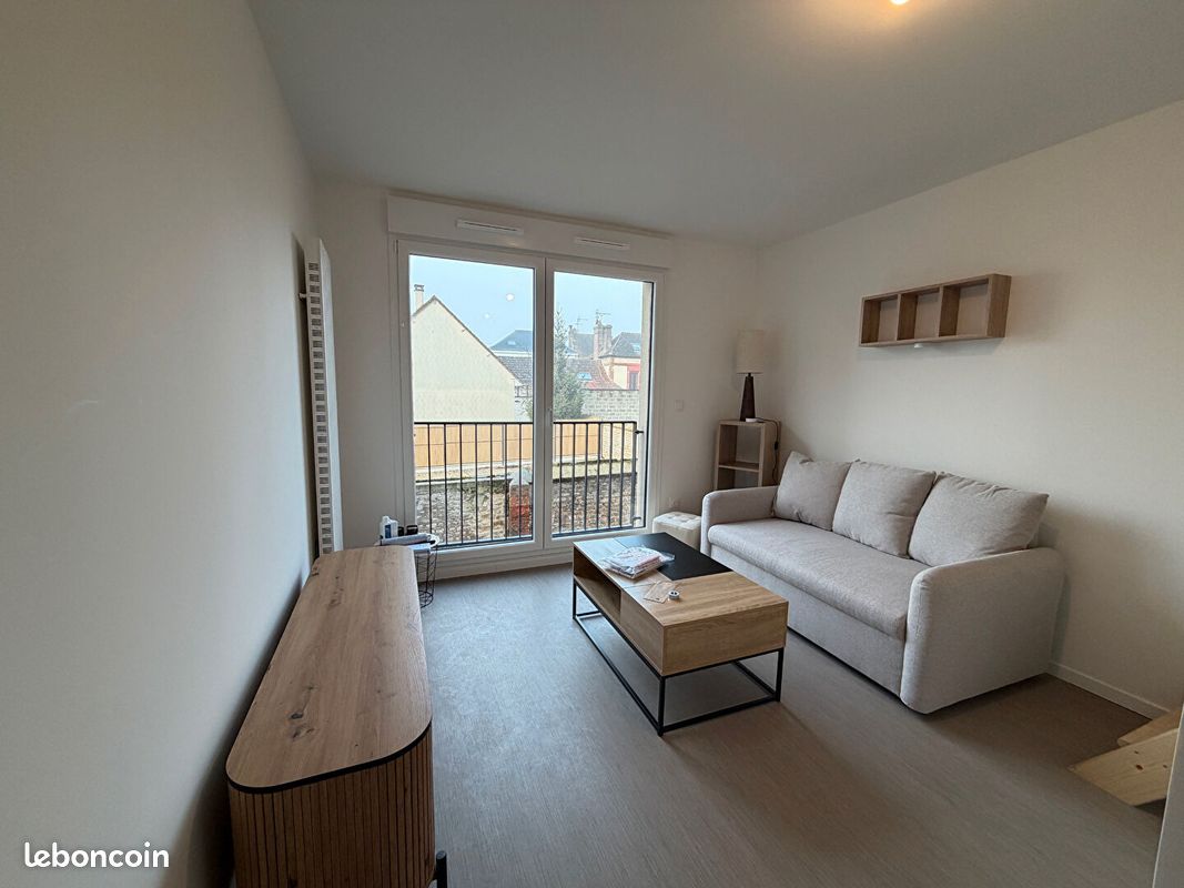 Appartement 1 pièce 22 m² · à Louviers · 22 m² · 480 €