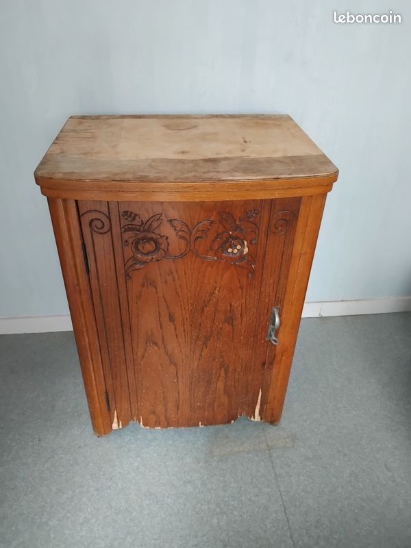 Machine à coudre (image 1)