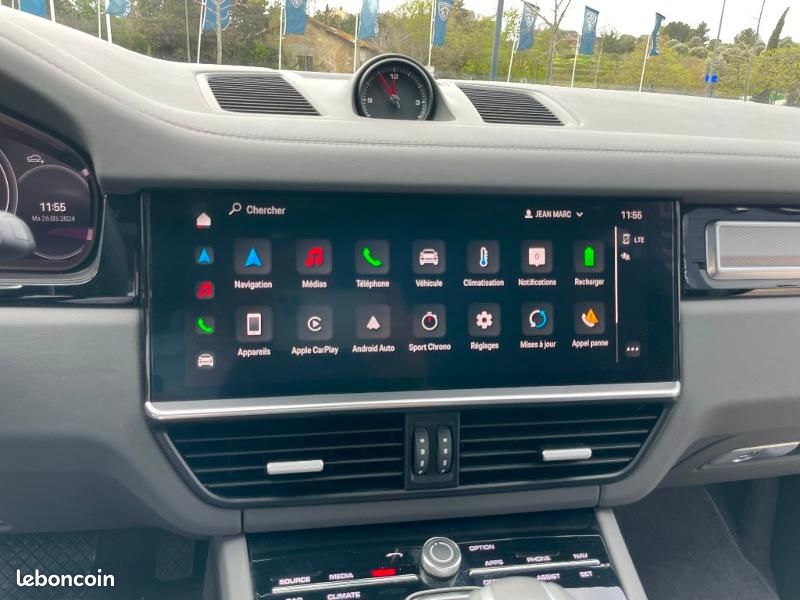 Porsche Cayenne Coupe 3.0 V6 462ch E-Hybrid Platinum Edition (image 23)