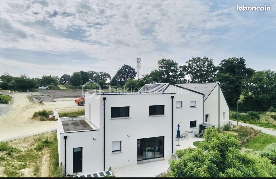 Maison 6 pièces 105 m² · à Thorigné-Fouillard · 105 m² · 364 900 €