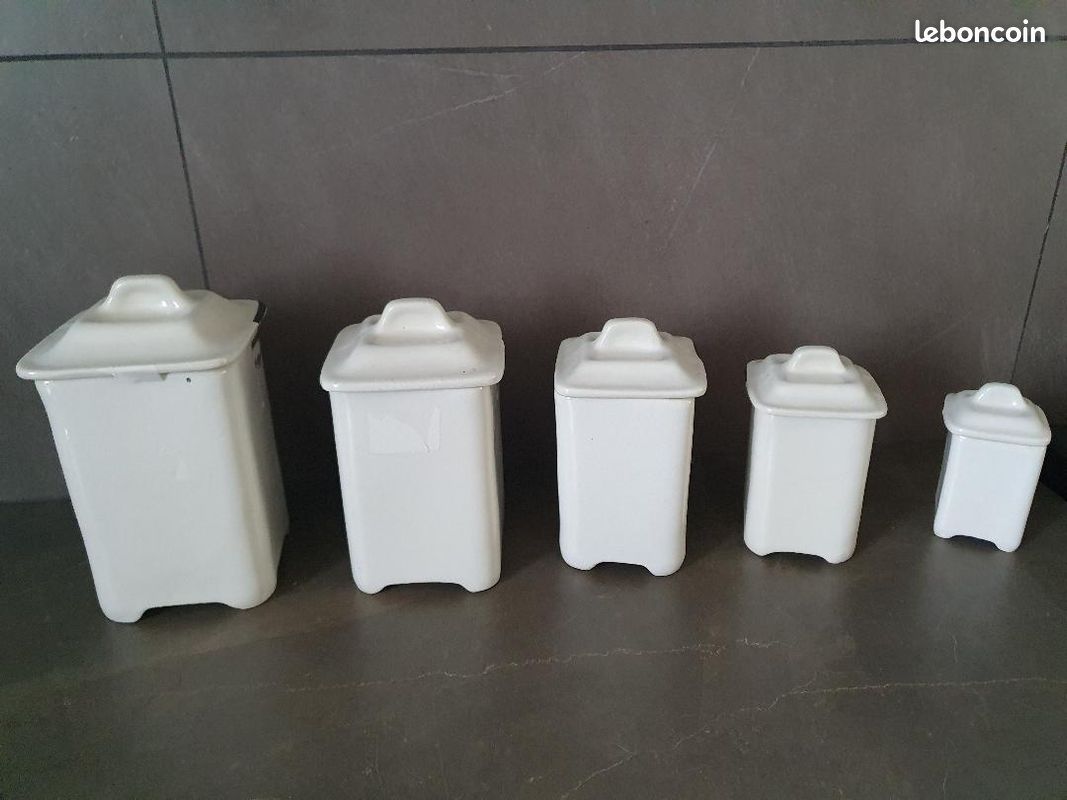 Pots à épice anciens (image 2)