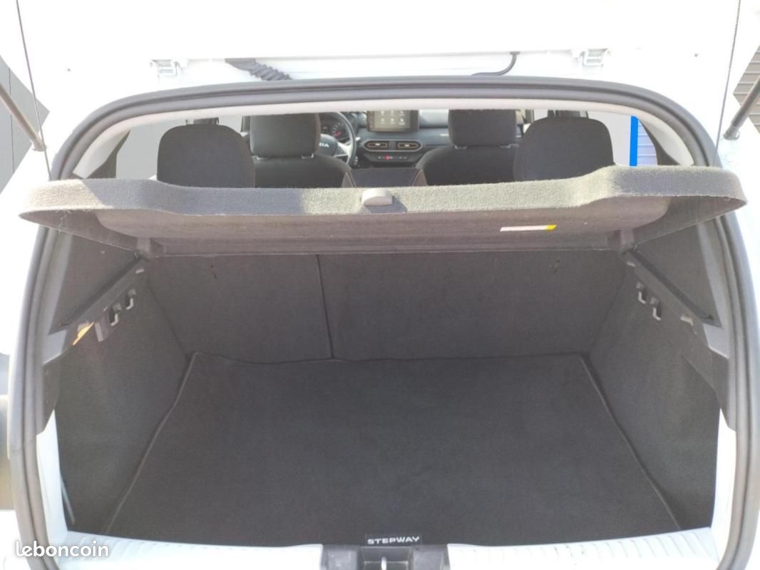 Dacia Sandero TCe 90 Stepway Extreme (image 18)