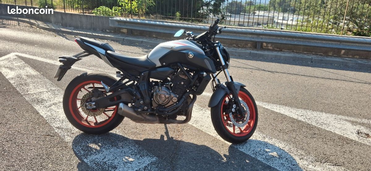 Yamaha MT-07 A2 (image 2)