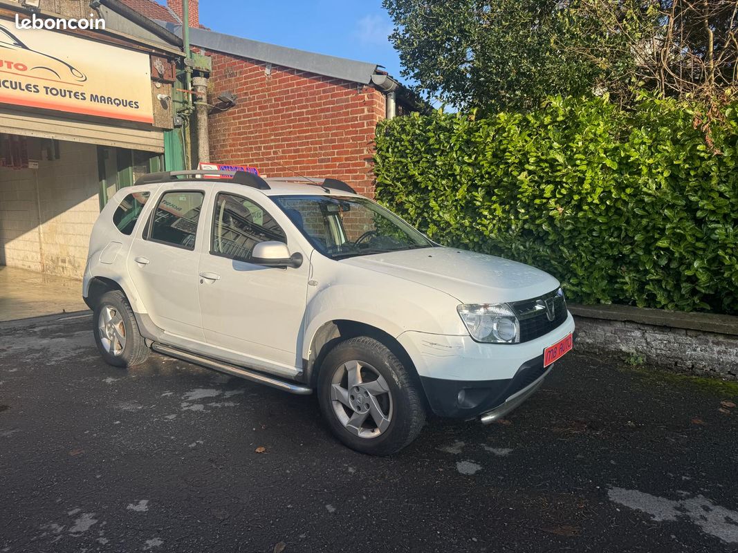Dacia Duster 1.5 dci 90 cv Prestige 1ère main (image 1)