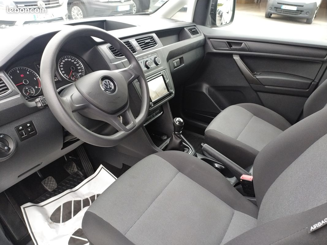 15825 HT - VOLKSWAGEN Caddy 4 Motion TDI 122 Business Line Plus GPS 4x4 2 L - 10/2020 - 107309 kms (image 8)