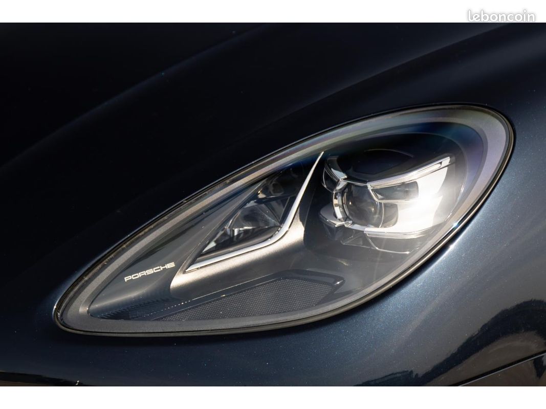 PORSCHE MACAN 3.0i V6 - 354 - BV PDK PHASE 2 / CARPLAY / Échappement sport / toit panoramique (image 7)
