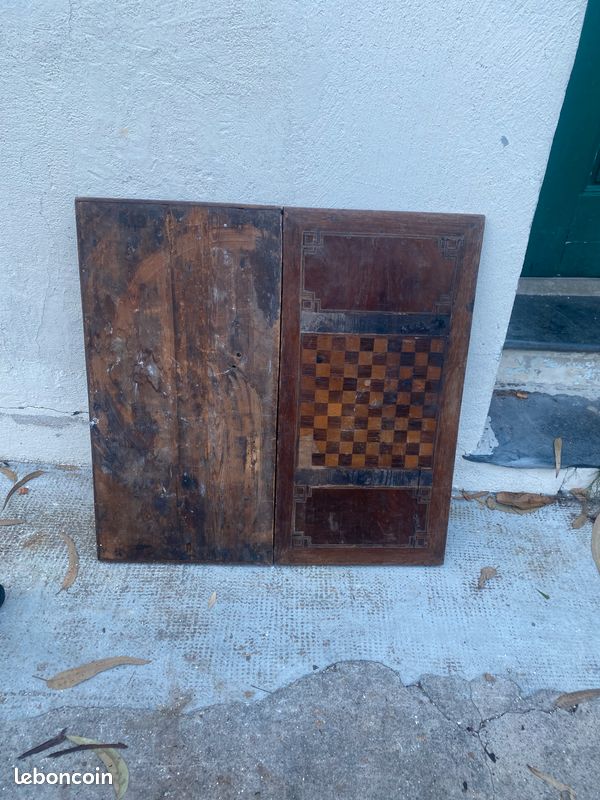 Table de Jeux (image 2)