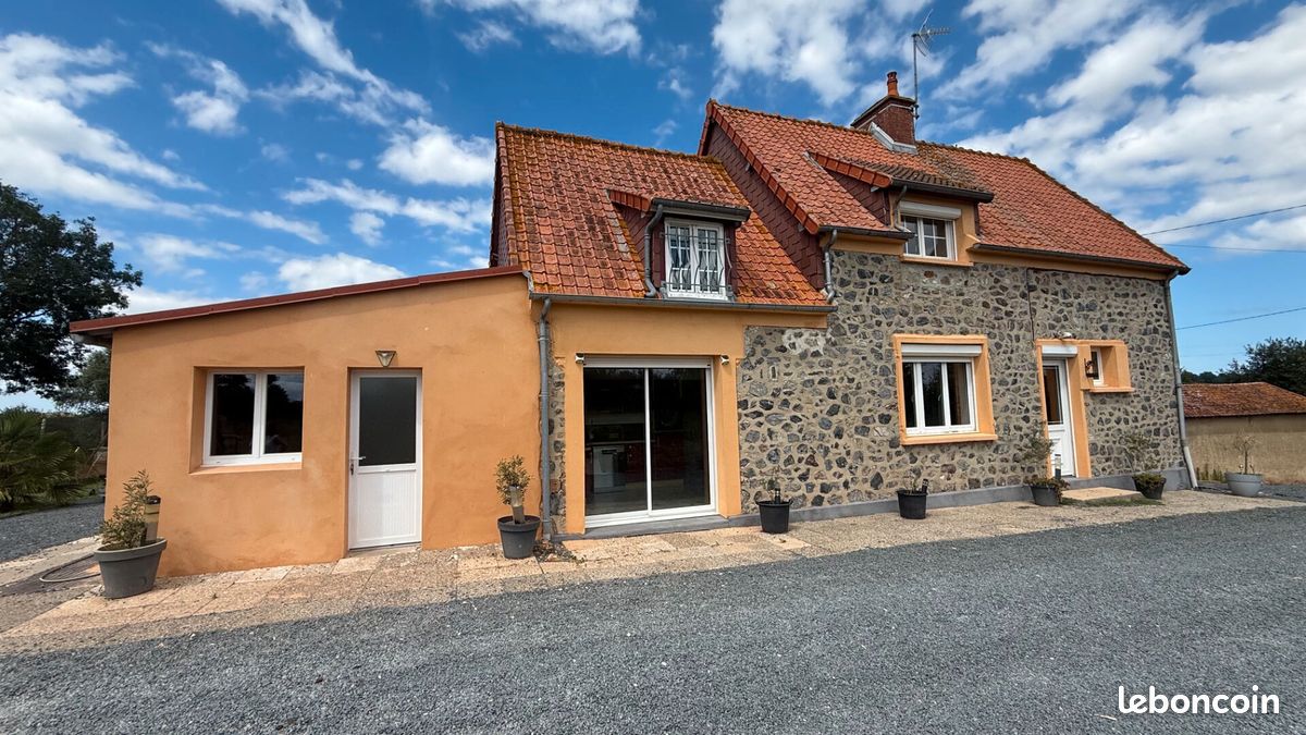 Maison 5 pièces 110 m² · à Graignes-Mesnil-Angot · 110 m² · 164 000 €
