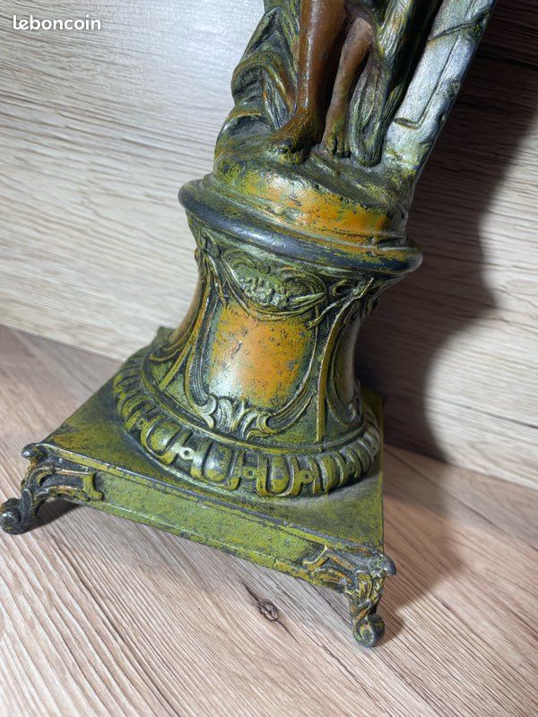 Superbe statuette ancienne signée A. Rucho – régule – Art déco (image 3)