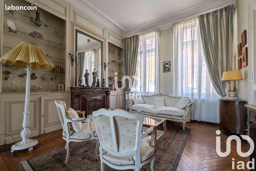 Maison 8 pièces 176 m² · à Carvin · 176 m² · 299 000 €