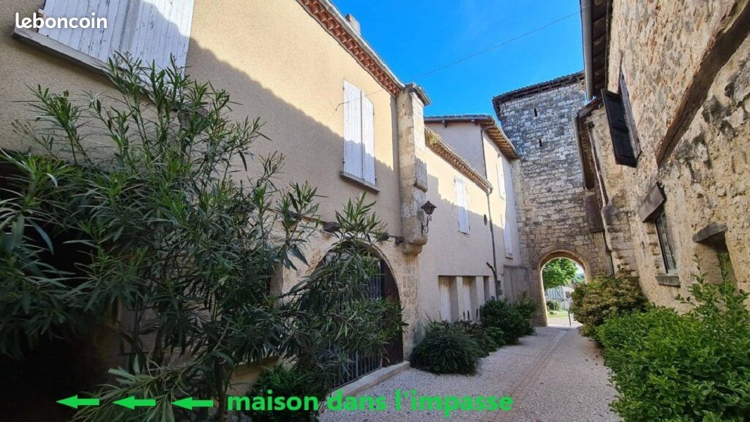 Maison 3 pièces 174 m² · à La Romieu · 174 m² · 49 000 €