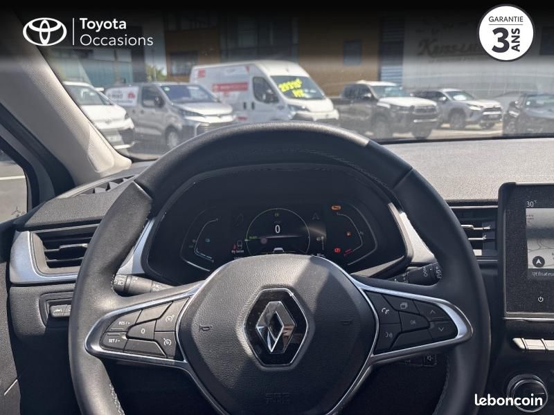 Renault Captur 1.6 E-Tech full hybrid 145ch Techno (image 13)