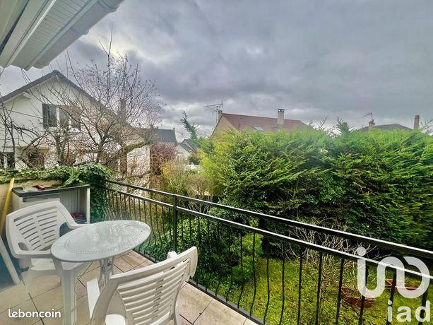https://img.leboncoin.fr/api/v1/lbcpb1/images/12/3a/d0/123ad0135fdf41b47cbdb93126cf44858dec3c6e.jpg?rule=ad-image