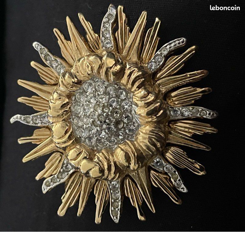 Broche Soleil Couleur Or - Signée 3S - Bijou Vintage Numéro 1714 - Occasion Parfaite